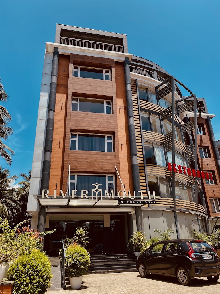 Nexstay Rivermouth International