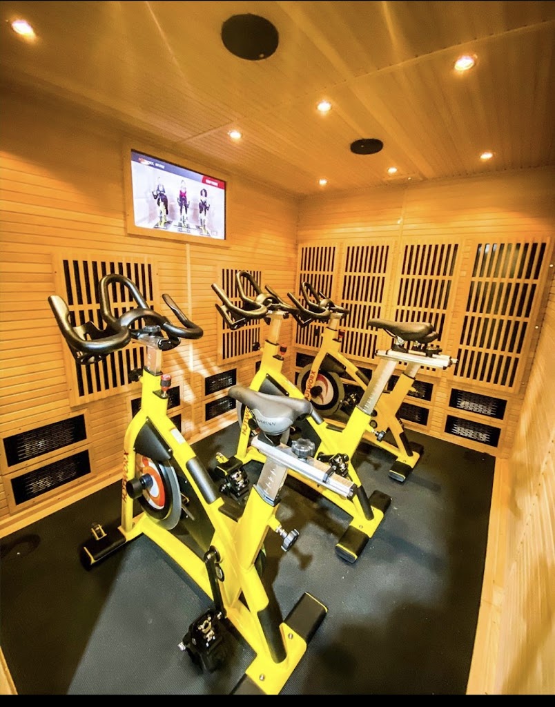  HOTWORX - Pembroke Pines, FL - West Pines