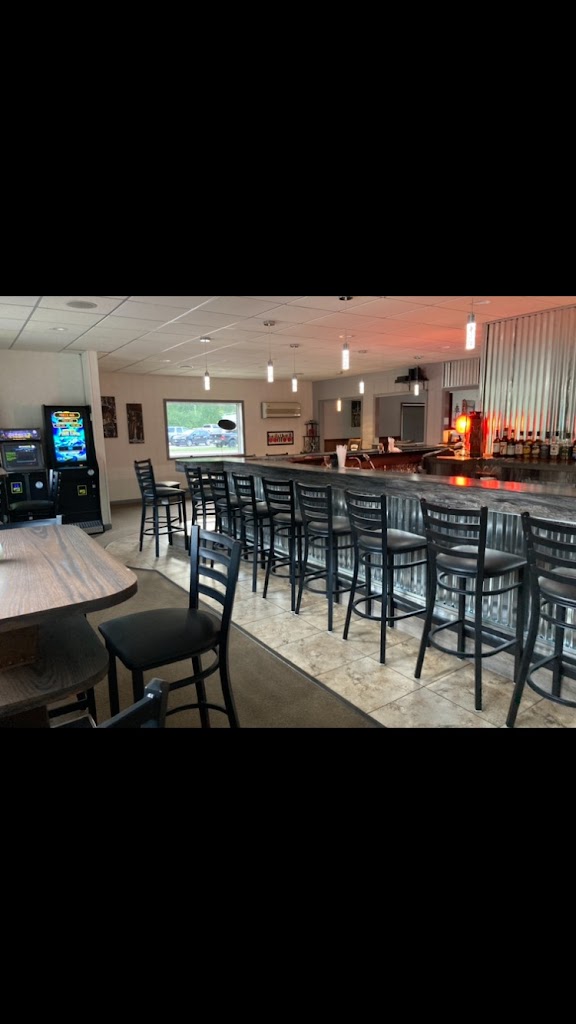  DOCKERS ON THE CORNER