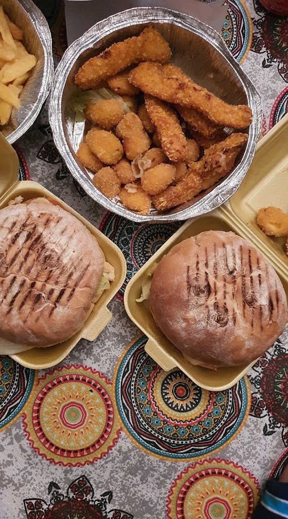 Cafe Bar Bela — Papas fritas