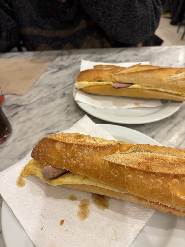 Tropik — Comida y bebida