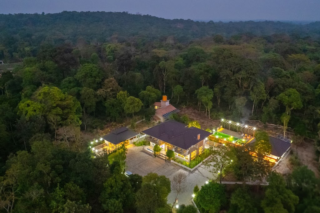 Stayvista At Coffee Mist Premium Villa With Swimming Pool In Coorg
