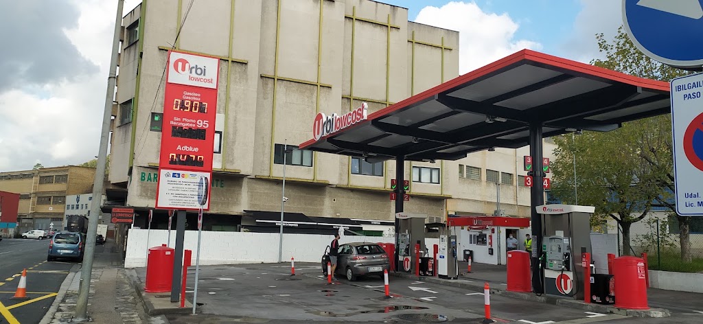 Urbi Low Cost — Estacion de servicio