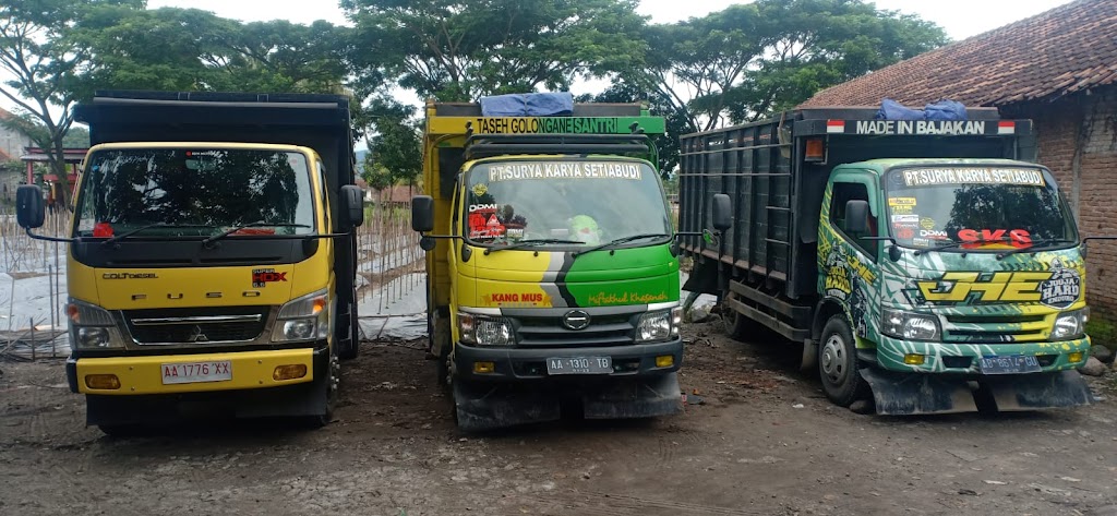 Bengkel Truk Putra Pak Kadam