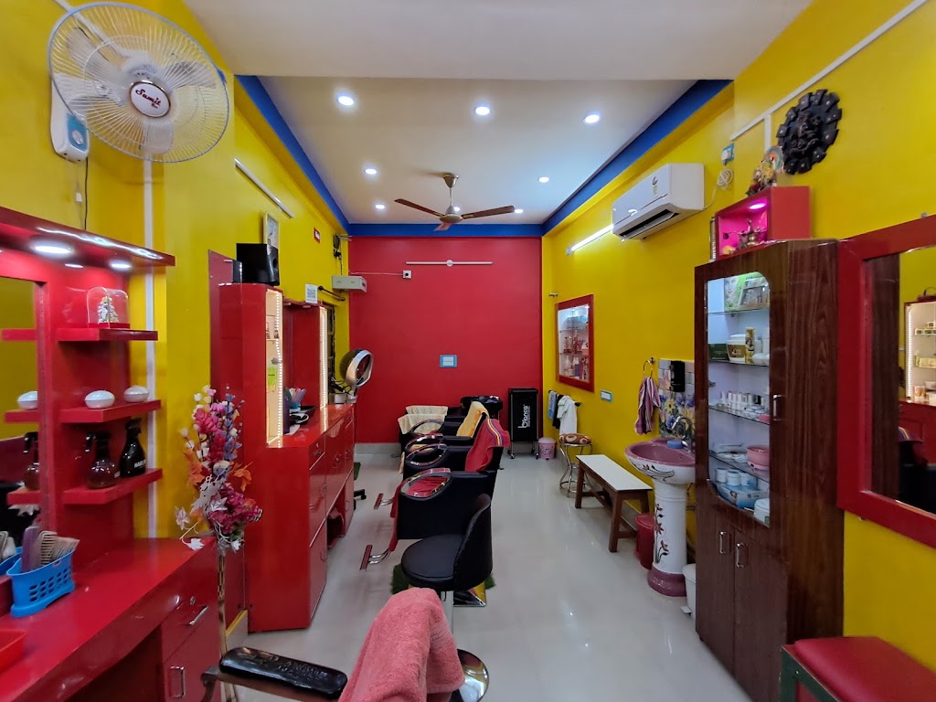 Gaighata Golden Ladies Beauty Parlour And Makeover