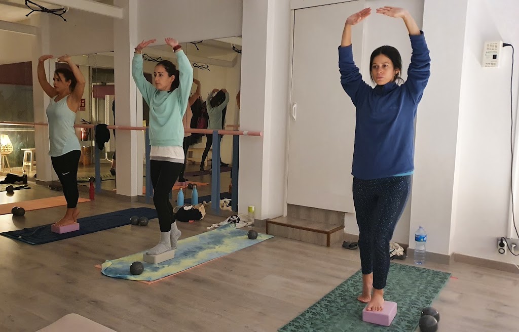 Respira * Pilates & Yoga — Del propietario