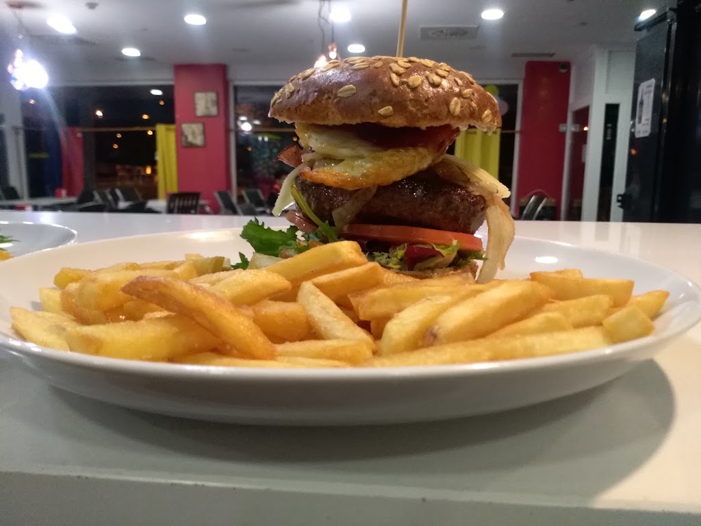 Bar Nearby — Papas fritas