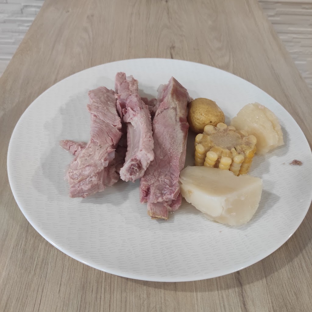 Restaurante El secreto de Aida — Comida y bebida