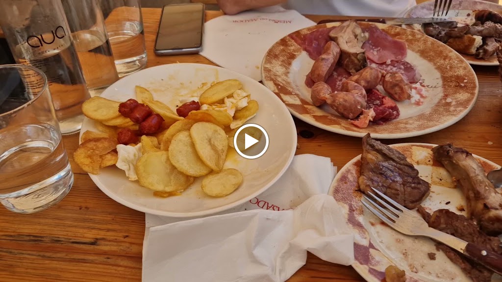 Meson del Asador - El Puerto — Videos