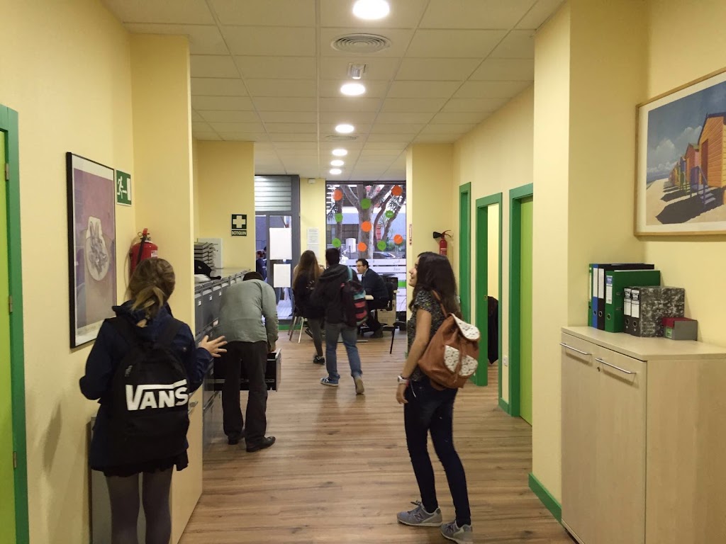 Fluency Idiomas. Academia de ingles. Cartagena.