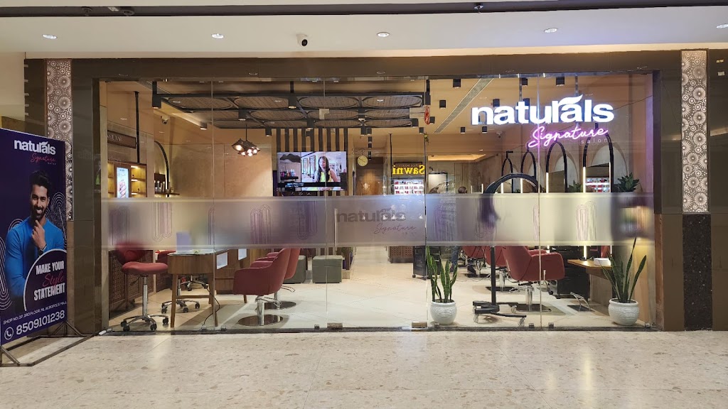Naturals Signature Salon