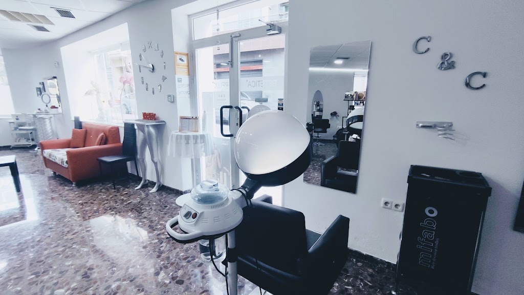 C&C Peluqueros | Peluqueria en Motril — Interior