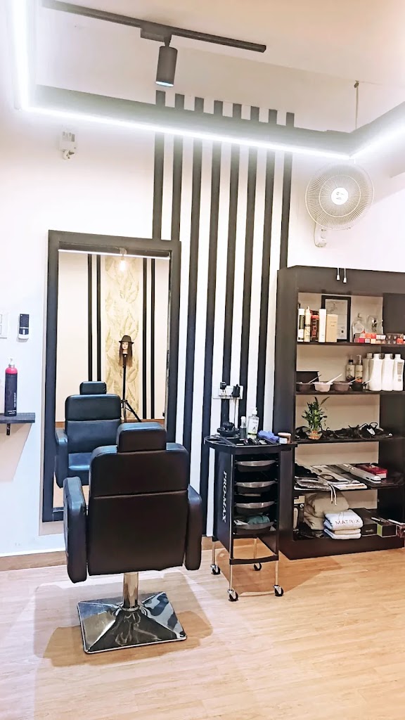 Tab Salon Academy