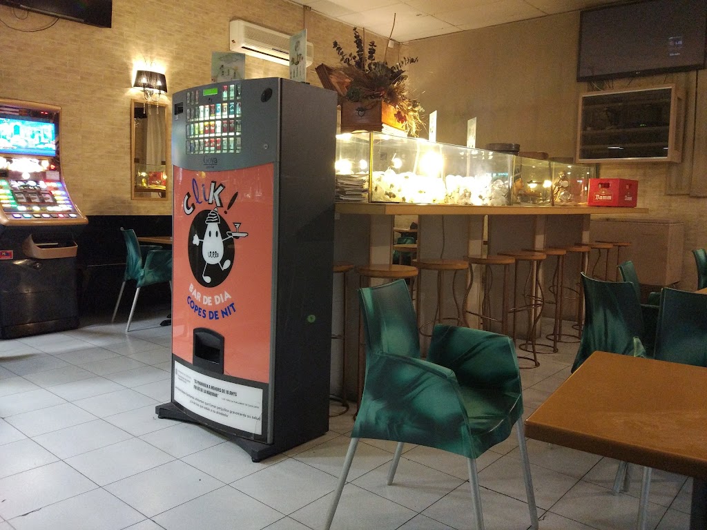 Bar Clik — Ambiente