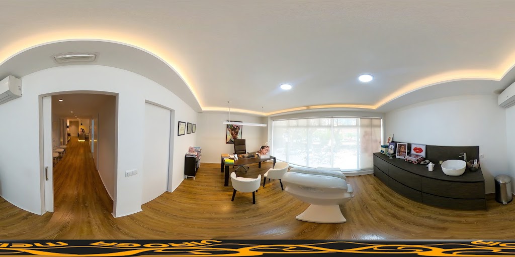 Esthetia Clinica Medico Estetica — Street View y 360deg