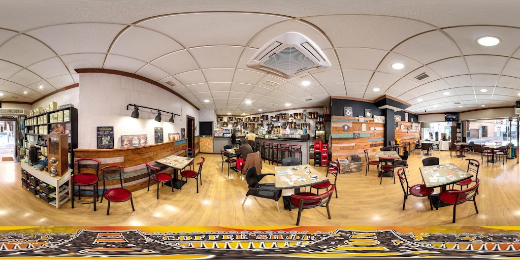 Coffee Shop El Canton — Ambiente