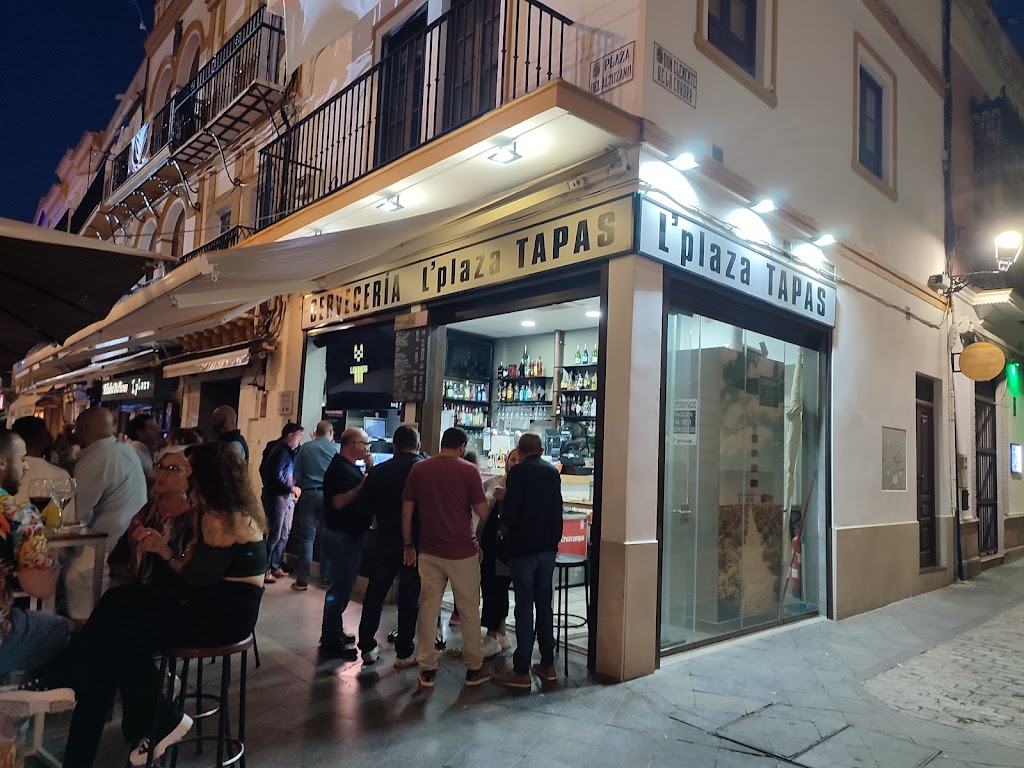 Bar L' Plaza