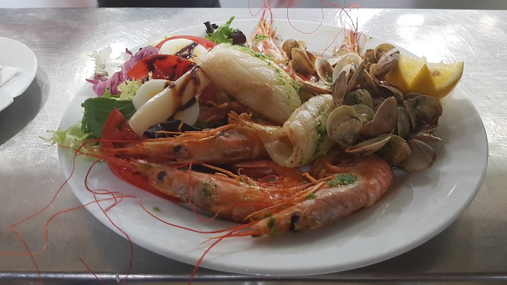 Tot Charly — Comida y bebida