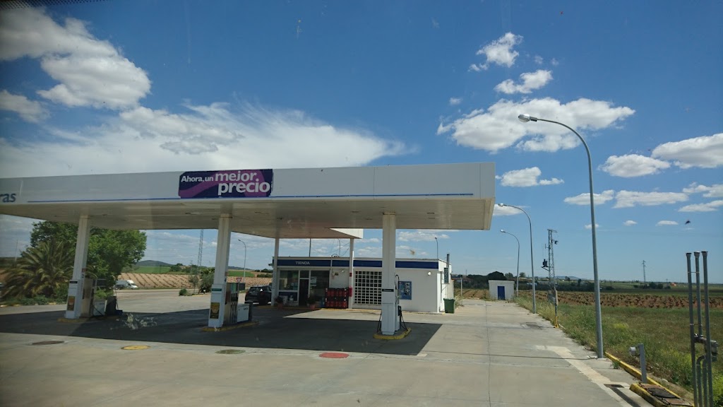Q8 Gasolinera Zafra — Surtidor de combustible