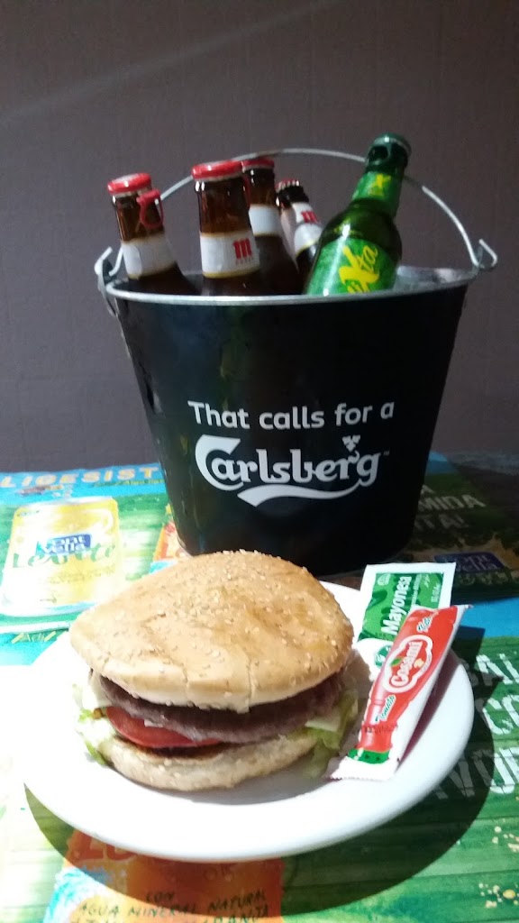 Bar Rios — Comida y bebida