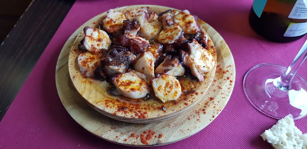 A Tasquina da Senra — Comida y bebida