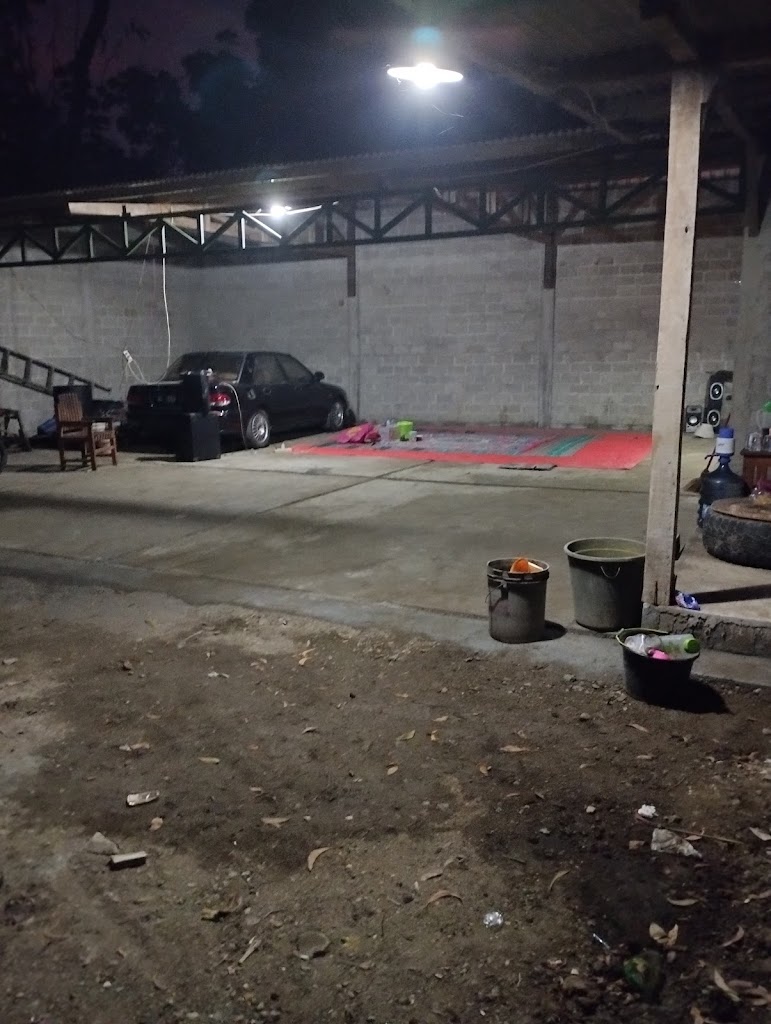 Cokro Garage (Bengkel Mobil Cokro)