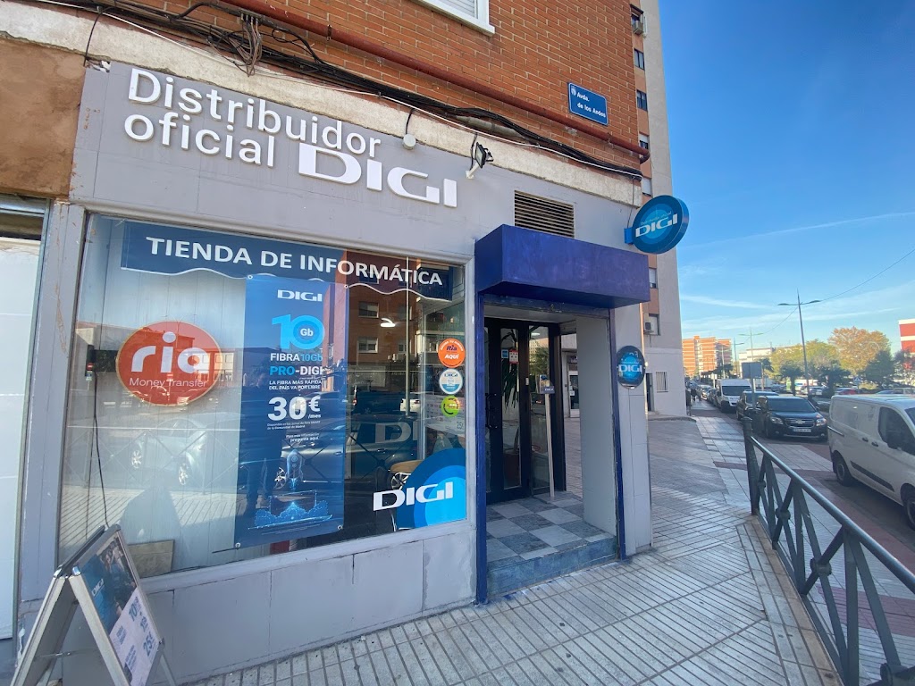 REPARACION MOVILES ORDENADORES TIENDA INFORMATICA FUENLABRADA MASMOVIL FINETWORK JAZZTEL SIMYO DISTRIBUIDOR DIGI RIA