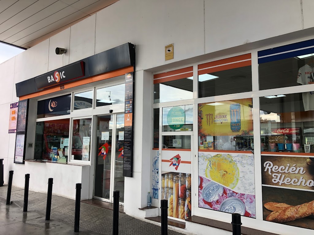 Estacion de Servicio Repsol — Exterior