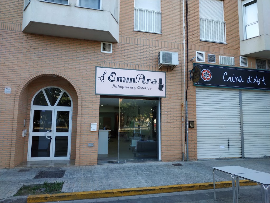 EmmAra Peluqueria y Estetica — Exterior