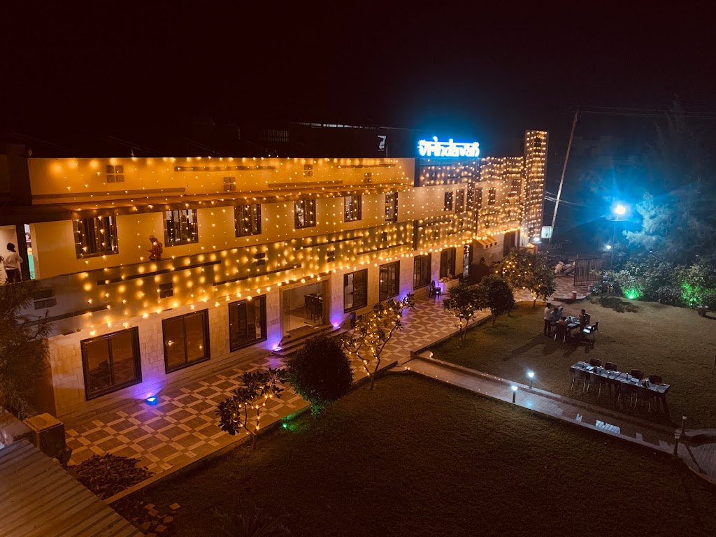 Hotel Vrindavan Garden