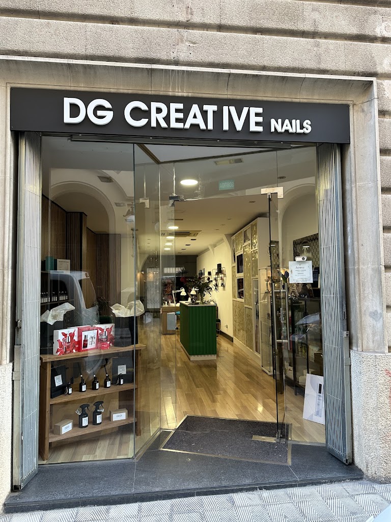 DG Creative Nails