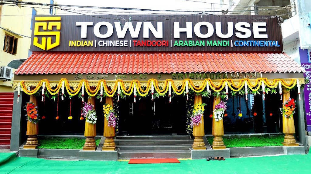 Sri Bhadra Grand Townhouse