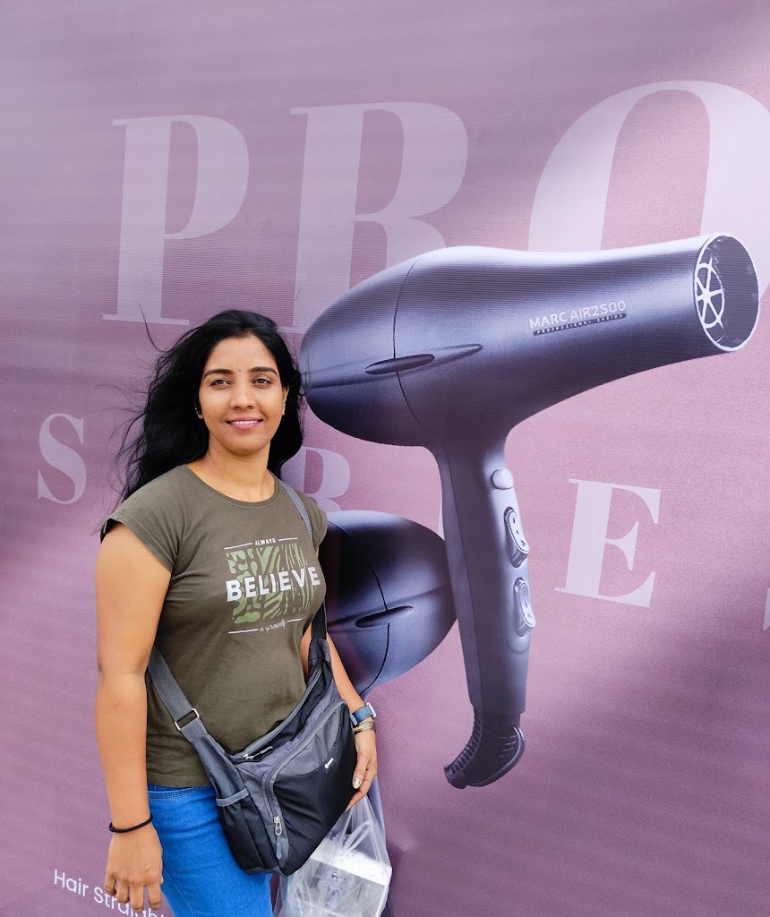 Skin Tone A Womens Beauty Parlour