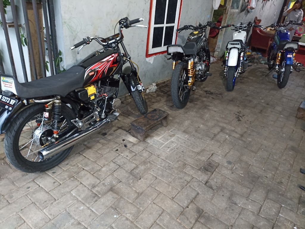 Bengkel Robert King - spesialis RX King & 2 stroke lawang