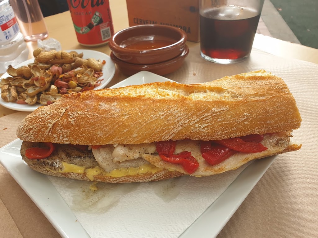 Bar Espanyoleto — Comida y bebida