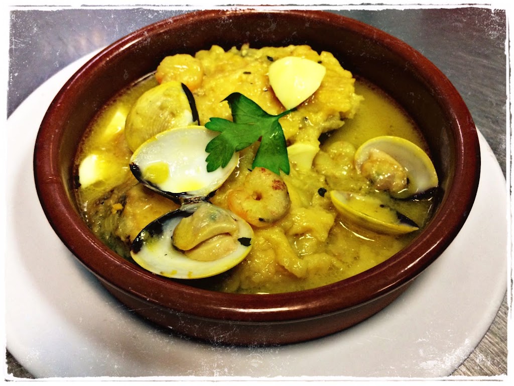 Bar la Mezquita — Comida y bebida