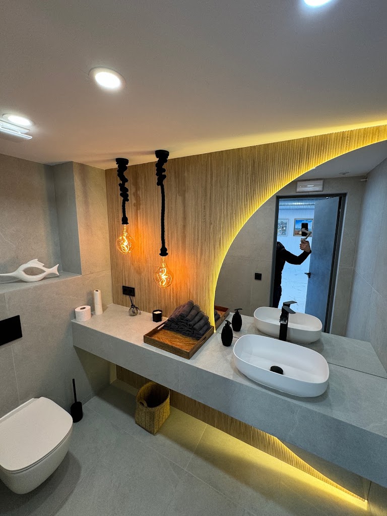 Vyvymar Garage Detailing — Interior