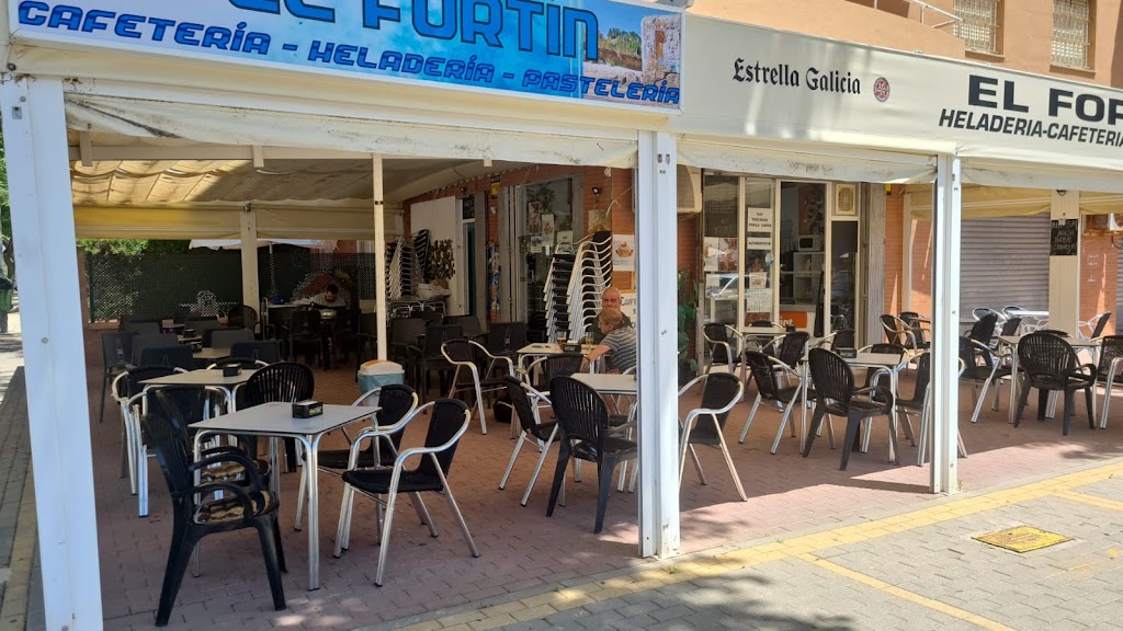 Cafeteria - Heladeria "Las Dunas"