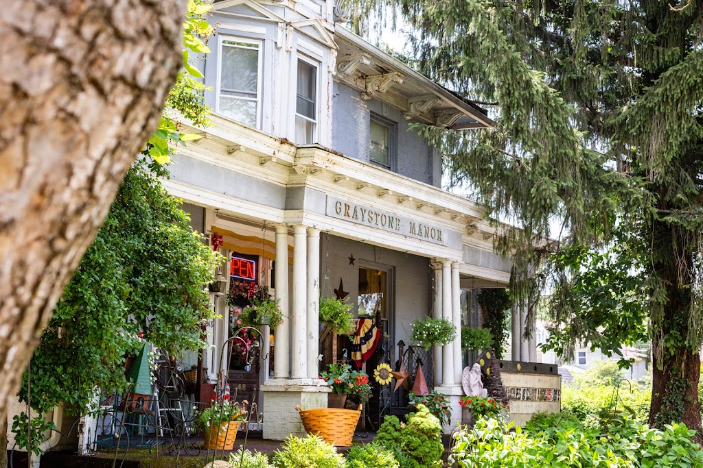 Miller's Flowers & Grandma's Country House