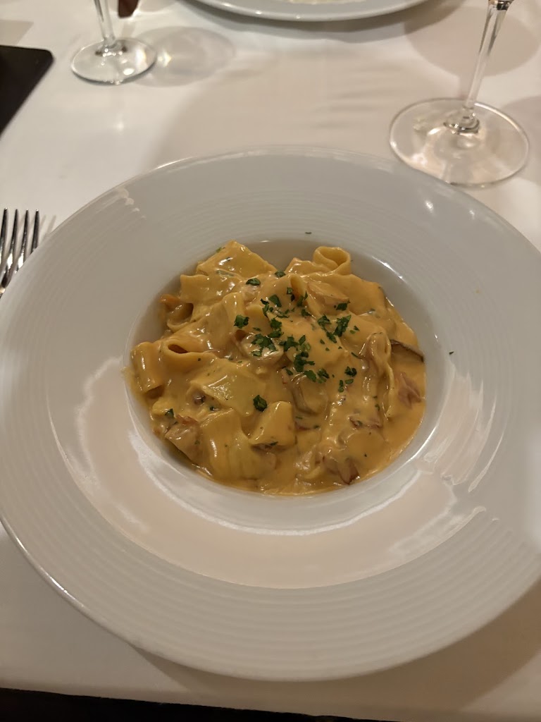 La Cantinetta Trattoria — Comida y bebida