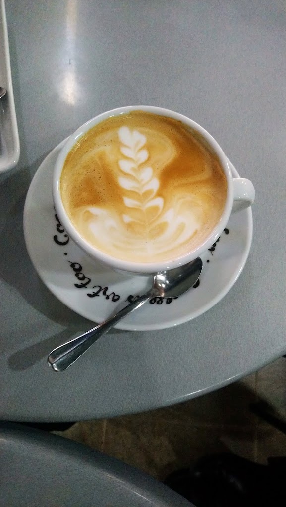 Cafe Bar Centro — Comida y bebida