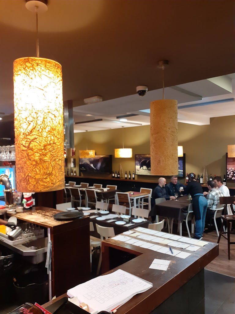 Jamoneria Cavamontes — Ambiente