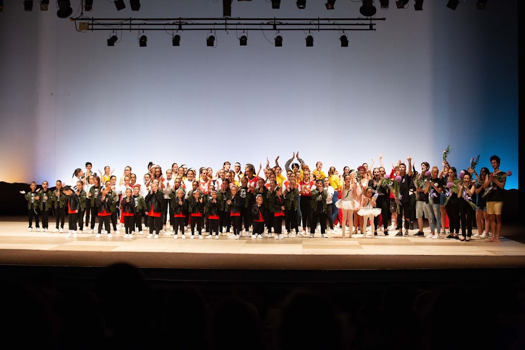 Move On Dance Studio