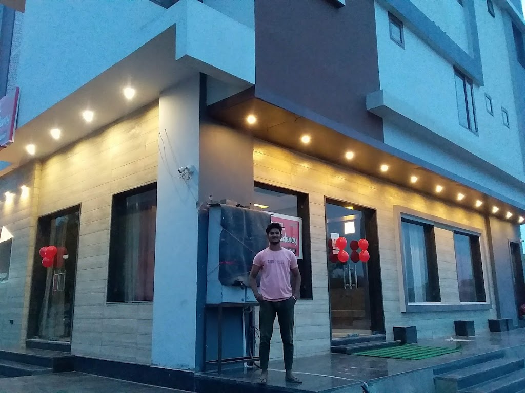 Hotel Ranji Fully Ac Family Restaurant