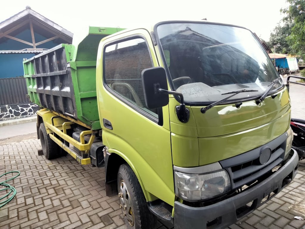 Rizky Putra mobil