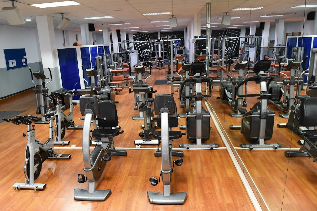 FJ GYM - pesas, spinning, Pilates, Shotokan, JuJutsu, TRX, Fit Dance, entrenamiento funcional, GAP... tu gimnasio en Vitoria!