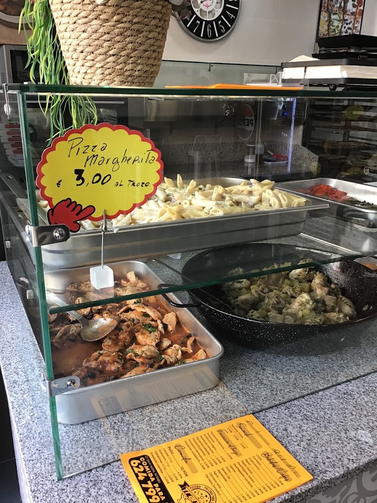 TRANXO - Pizzeria y Comida Italiana Para Llevar — Comida y bebida