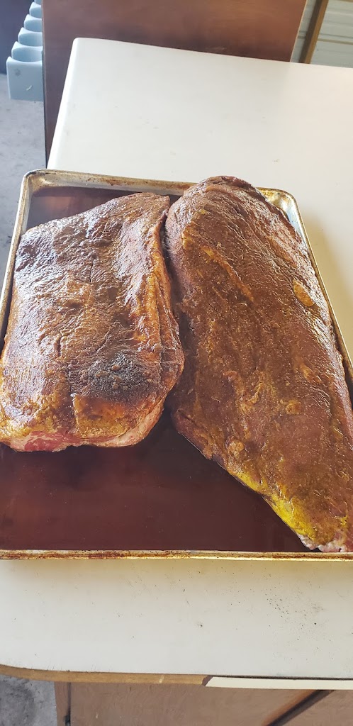  Roundabout Bar & Grill