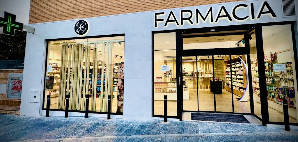 Farmacia Carmen Diaz. Teneria 2