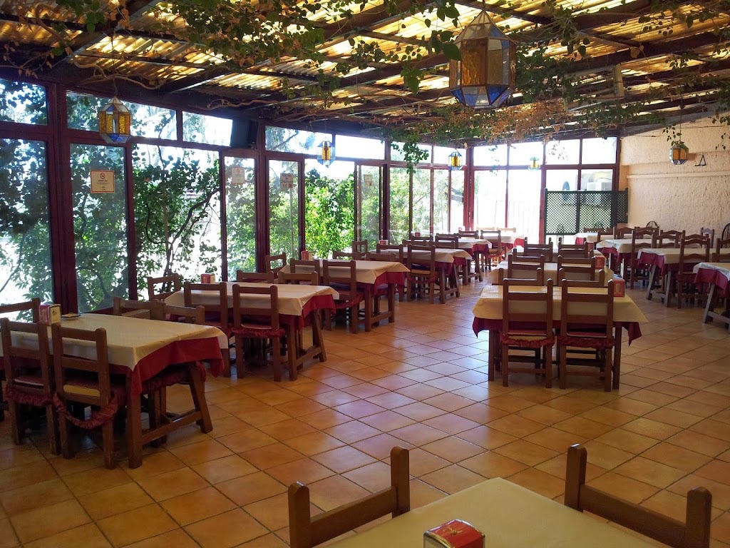 Restaurante Pizzeria"El Mirador" — Ambiente